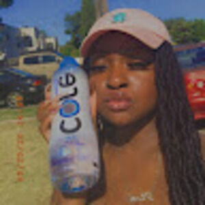 Meet your Posher, Kiyah